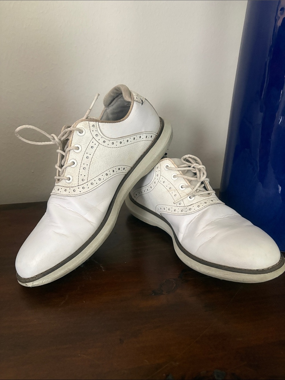 Youth Boys FootJoyWhite Wingtip Golf Cleats